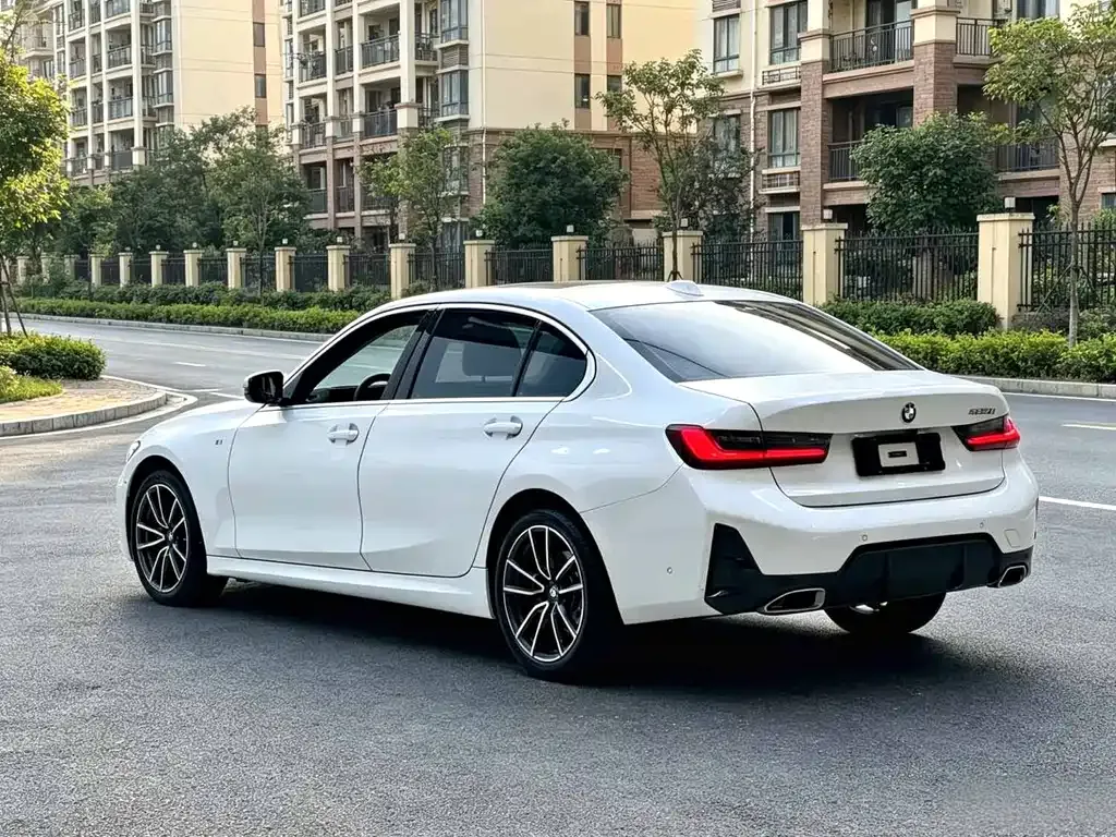 BMW 3 Series — фото 5
