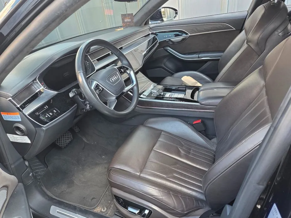 Audi A8 2021 из KR, фото 2