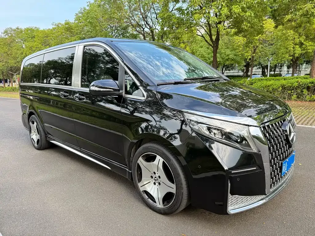 Mercedes-Benz V-Class — фото 2