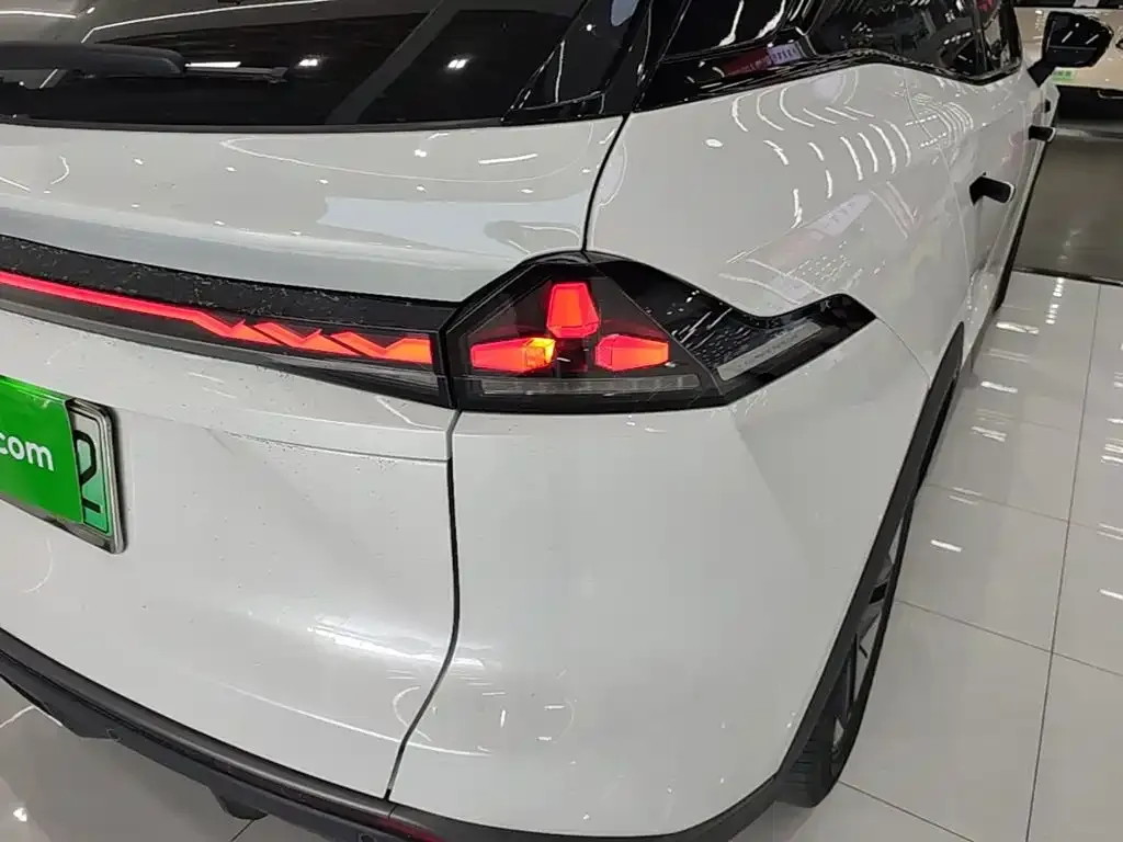 Deepal S07 — фото 8