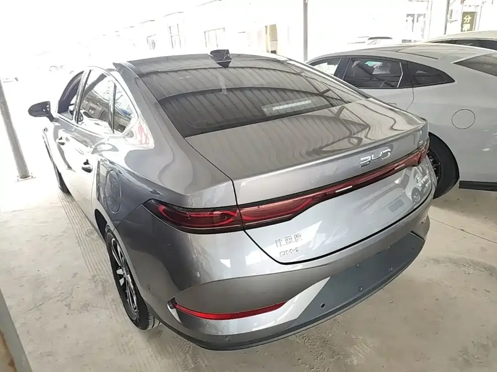 BYD Qin PLUS — фото 9