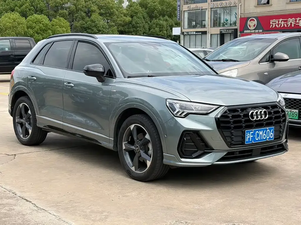Audi Q3 — фото 5