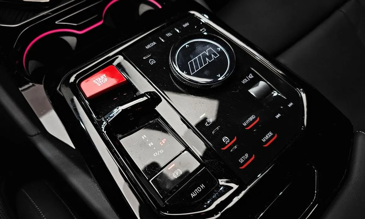 BMW M5 — фото 2