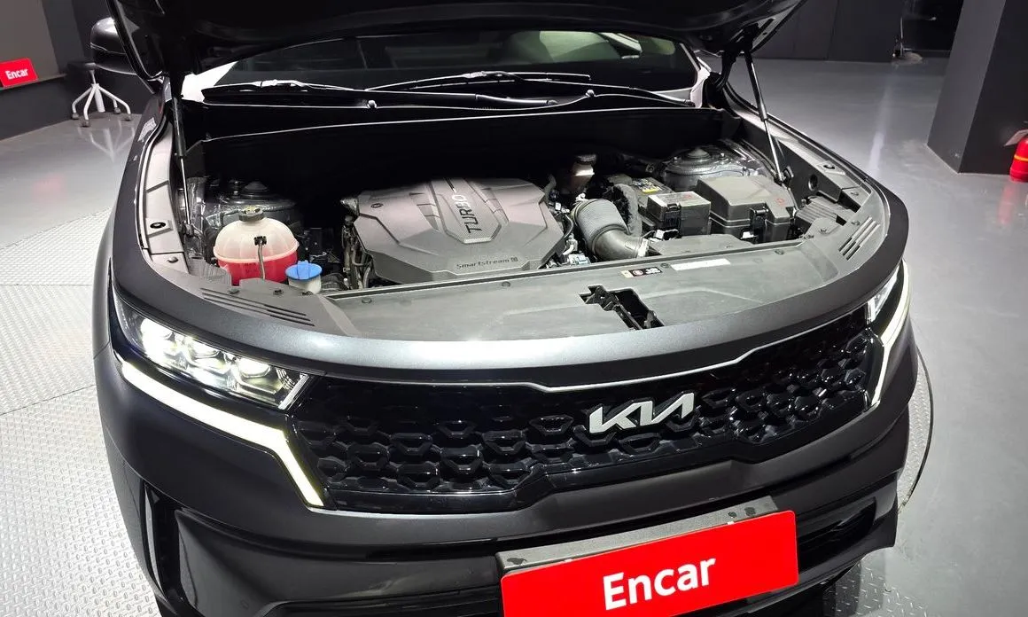 Kia Sorento — фото 9