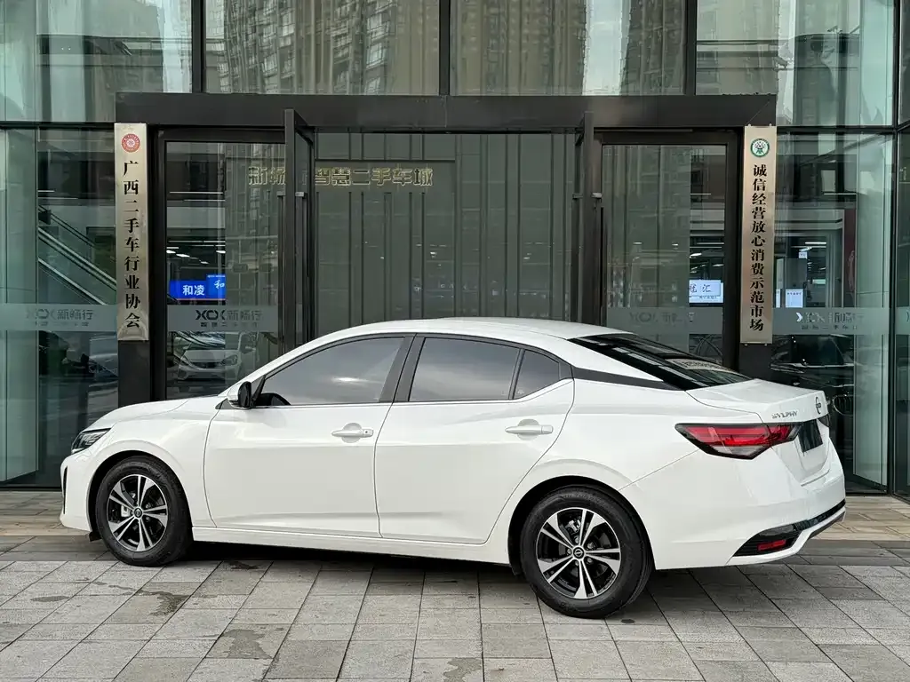Nissan Sylphy — фото 10