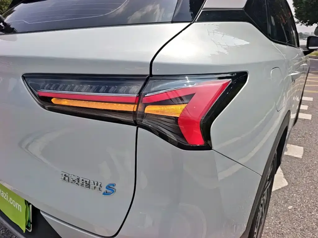 Wuling Xingguang S — фото 6