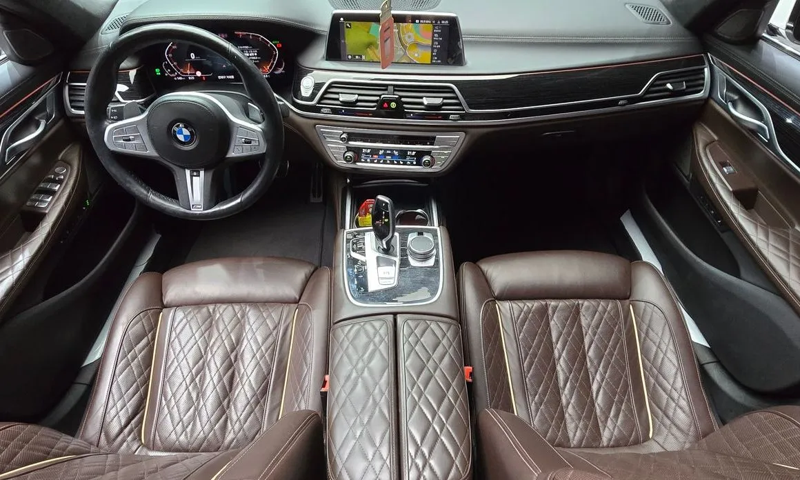 BMW 7-Series 2021 из KR, фото 3
