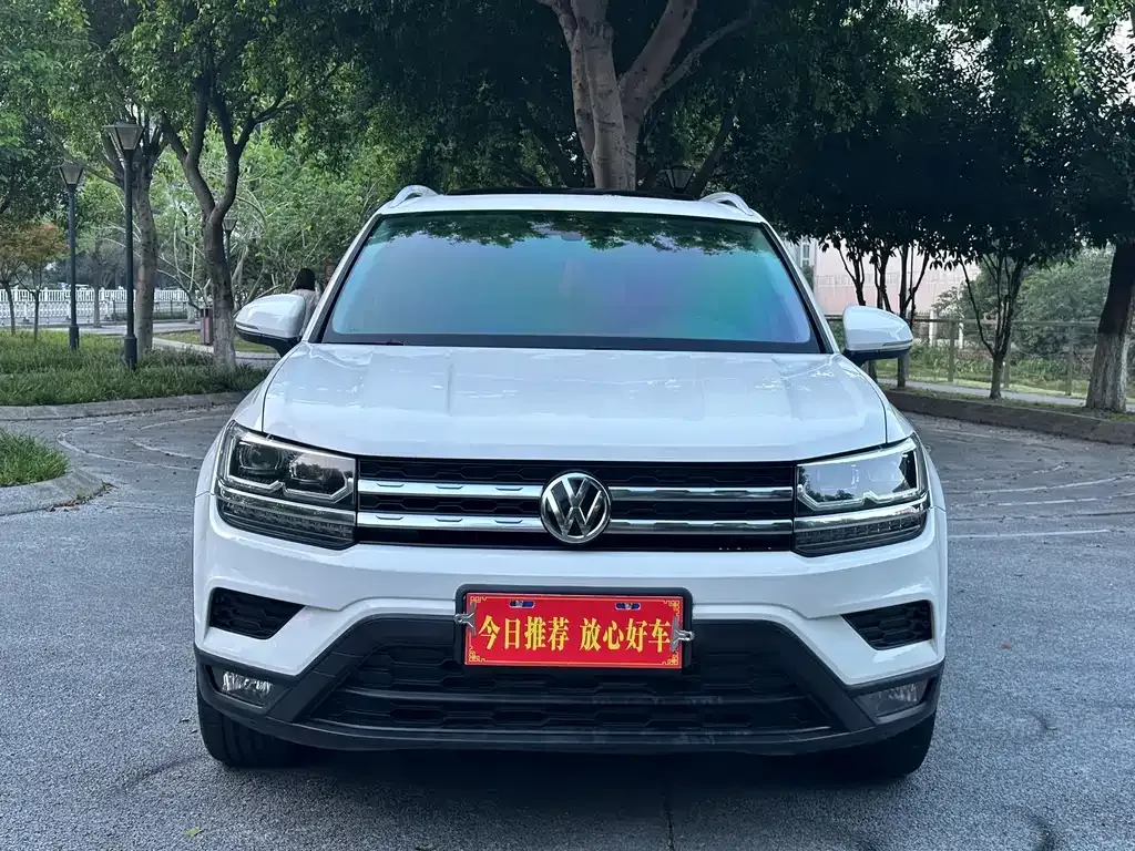 Volkswagen Tharu — фото 9