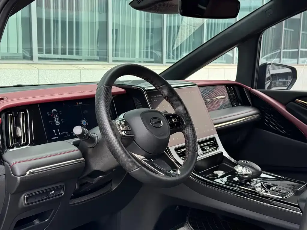 GAC Motor Trumpchi M8 — фото 10