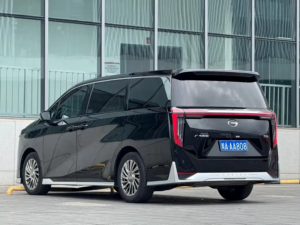 GAC Motor Trumpchi M8 — фото 2