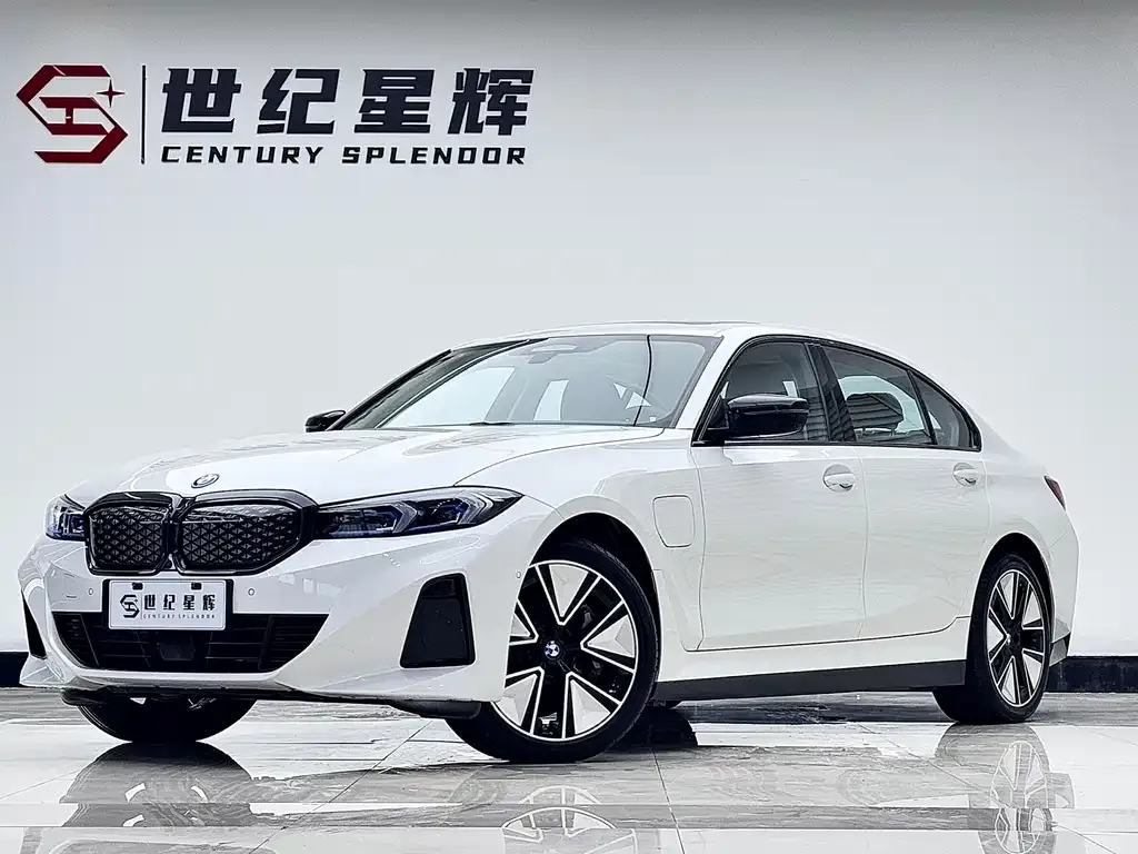 BMW i3 — фото 1