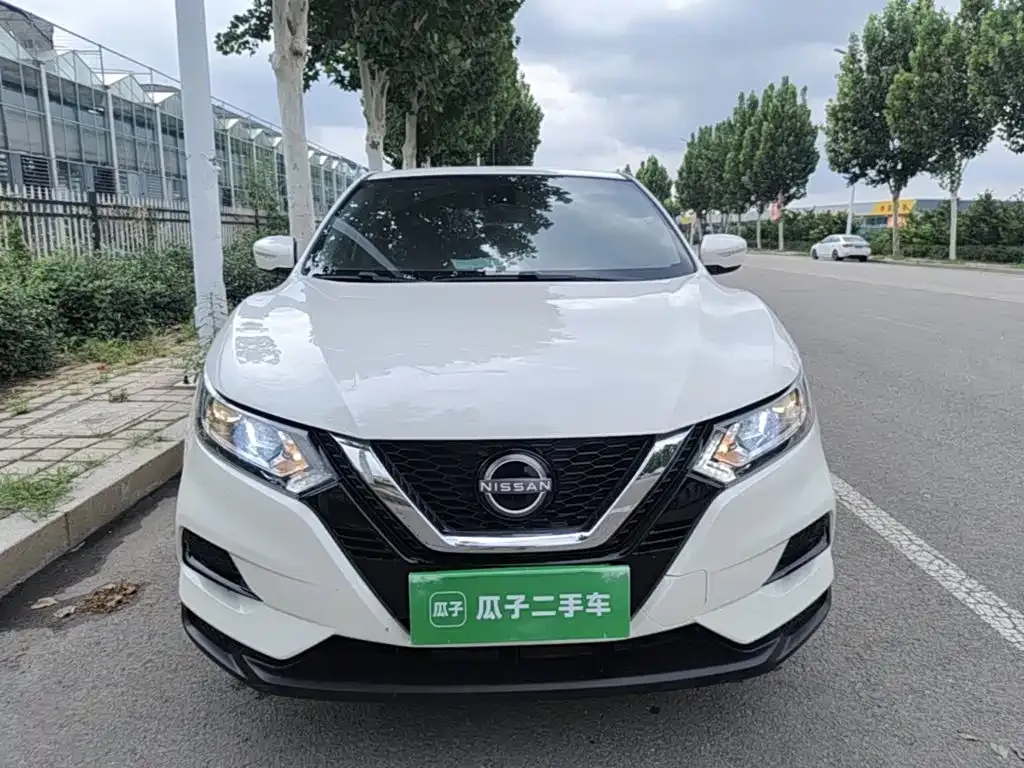 Nissan Qashqai — фото 6