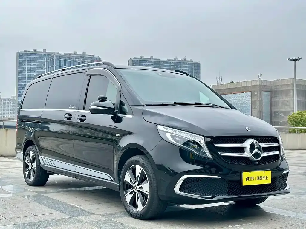Mercedes-Benz V-Class — фото 5