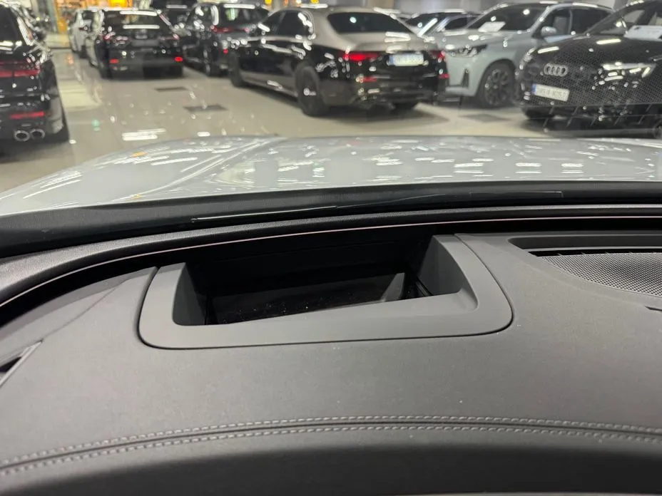 Audi Q5 2025 из KR, фото 7