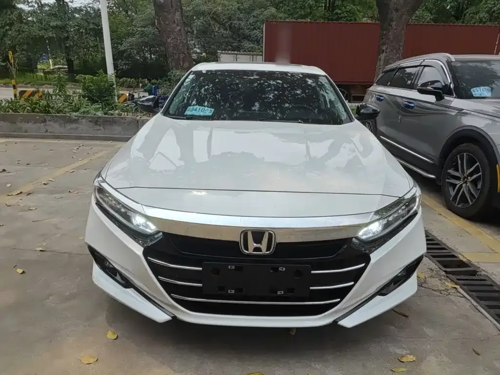 Honda Accord — фото 4