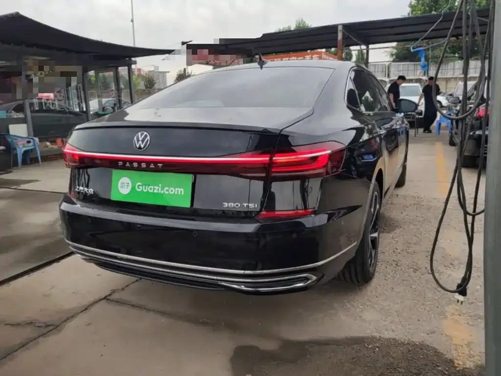 Volkswagen Passat — фото 8