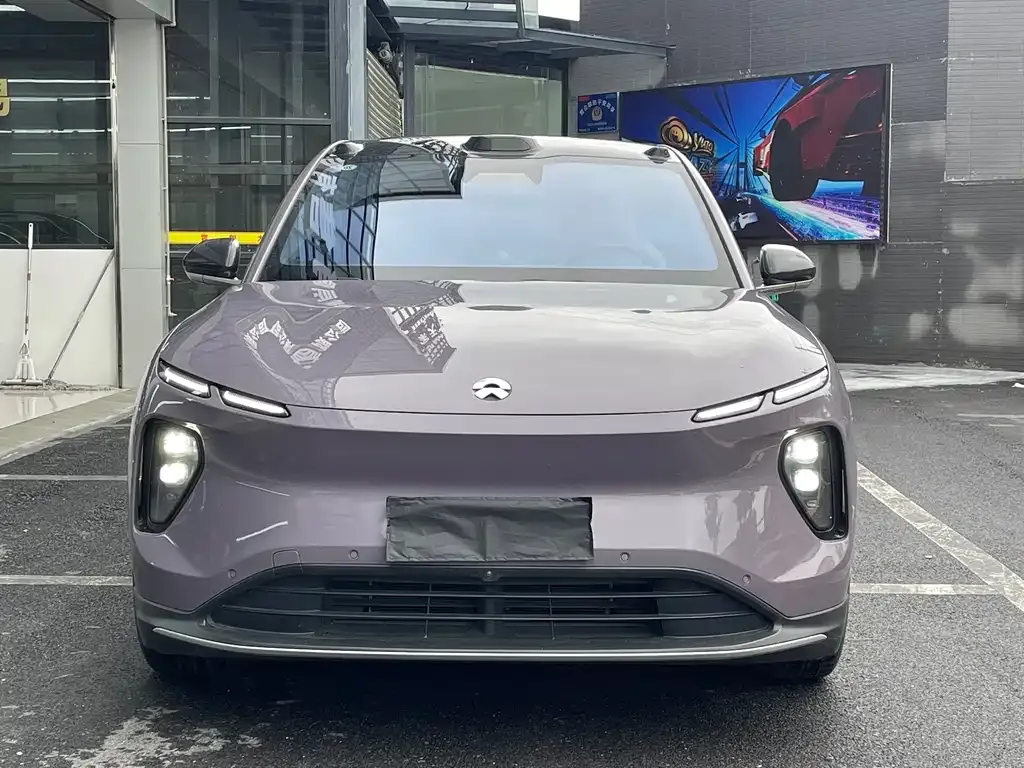NIO EC6 — фото 9