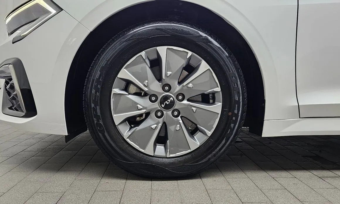 Kia K5 2024 из KR, фото 10