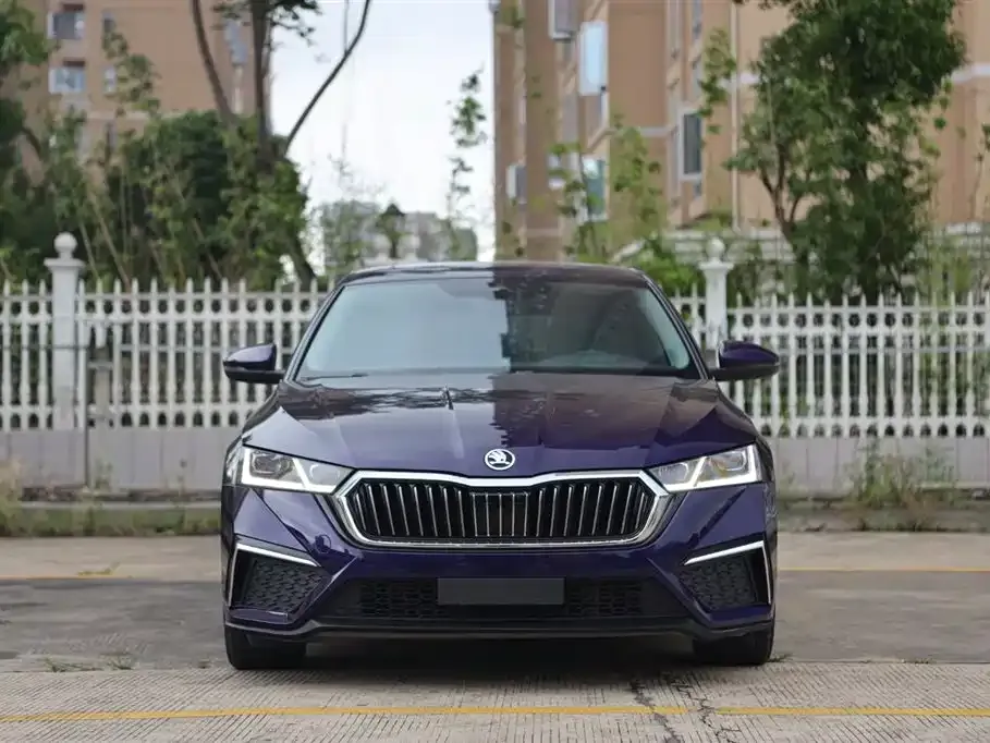 Skoda Octavia — фото 3