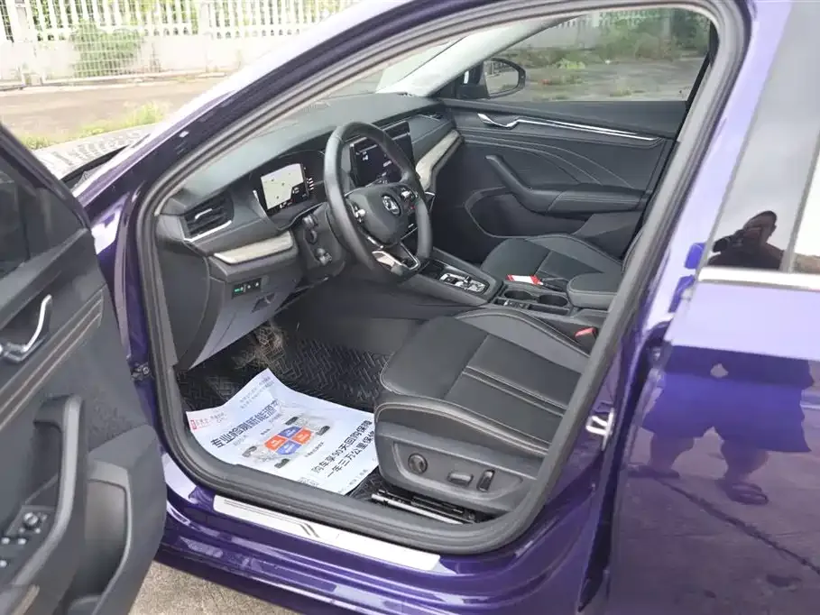 Skoda Octavia — фото 10
