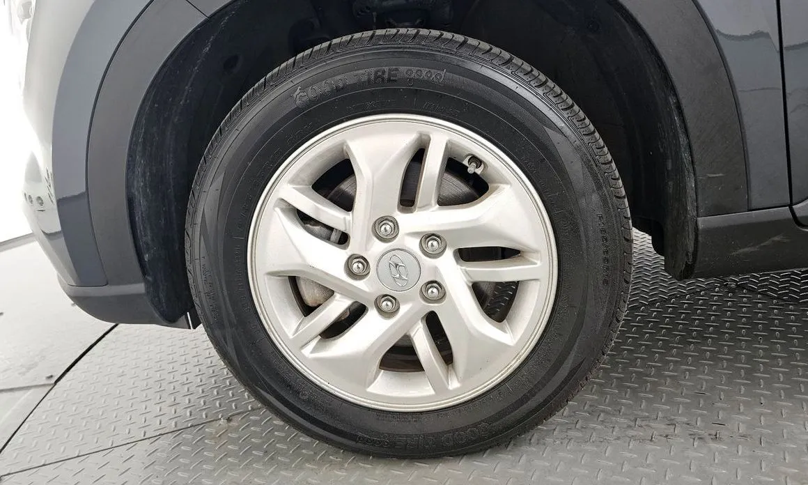 Hyundai Venue 2021 из KR, фото 8
