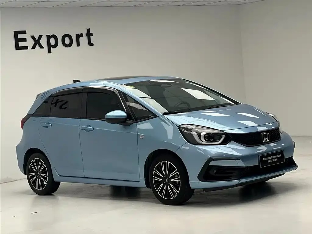 Honda Fit — фото 9