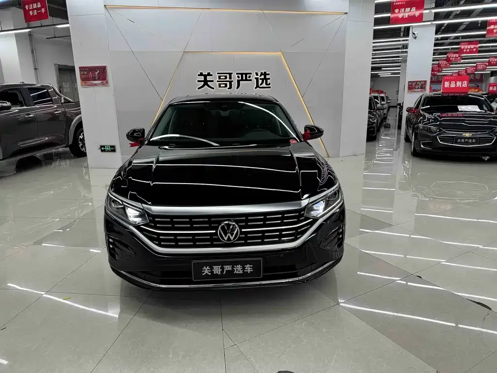 Volkswagen Passat — фото 5