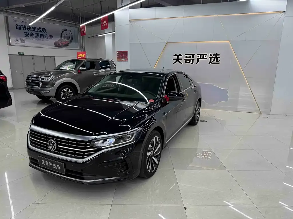 Volkswagen Passat — фото 2