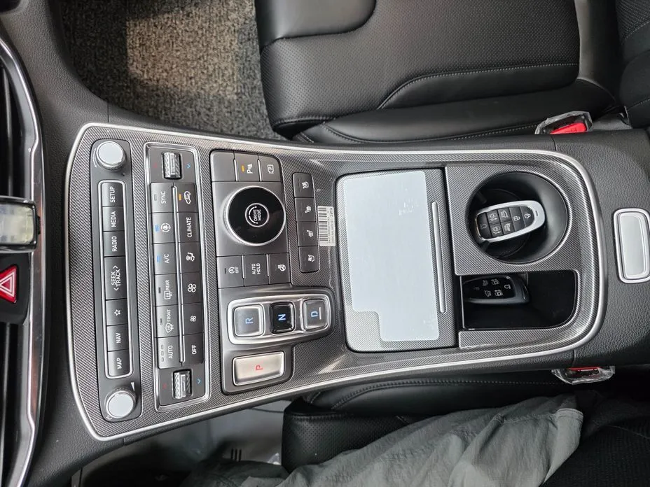 Hyundai Santafe — фото 8
