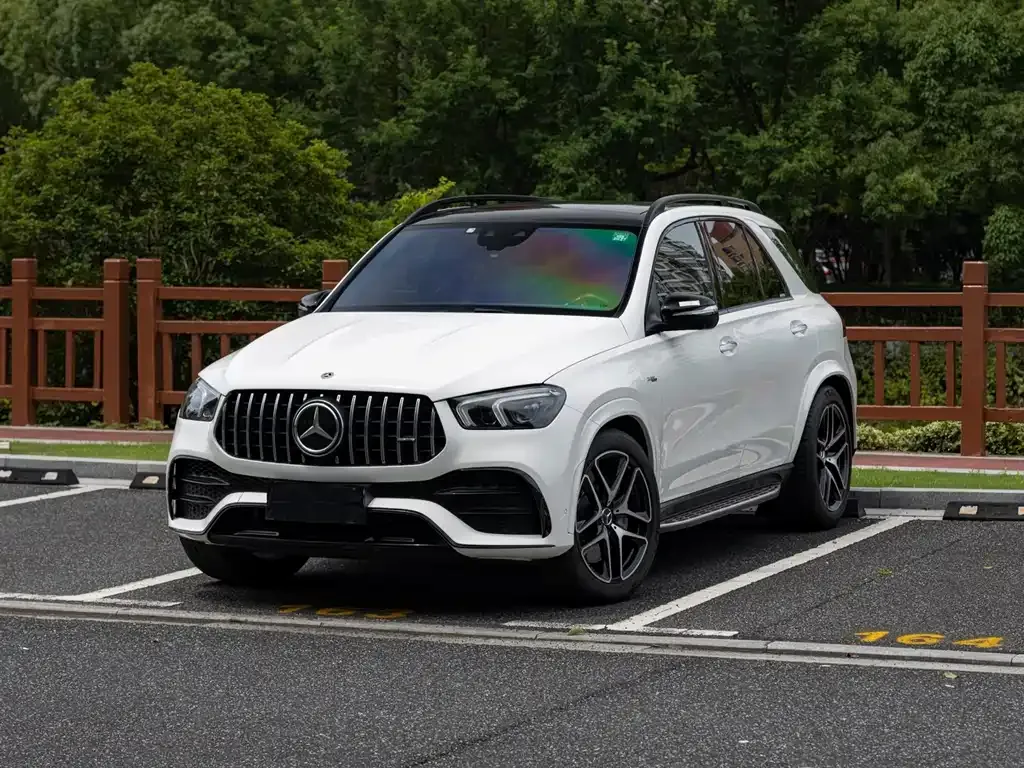Mercedes-Benz GLE AMG — фото 1