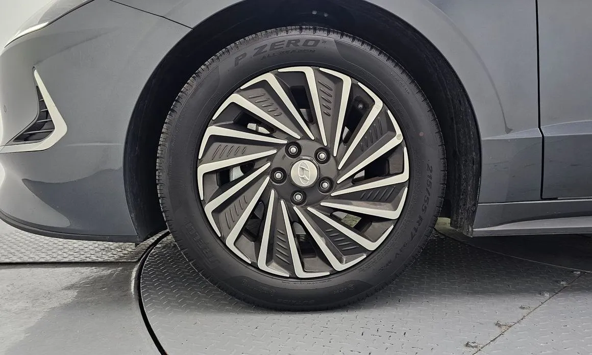Hyundai Sonata 2023 из KR, фото 4