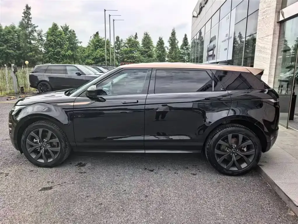 Land Rover Evoque — фото 8