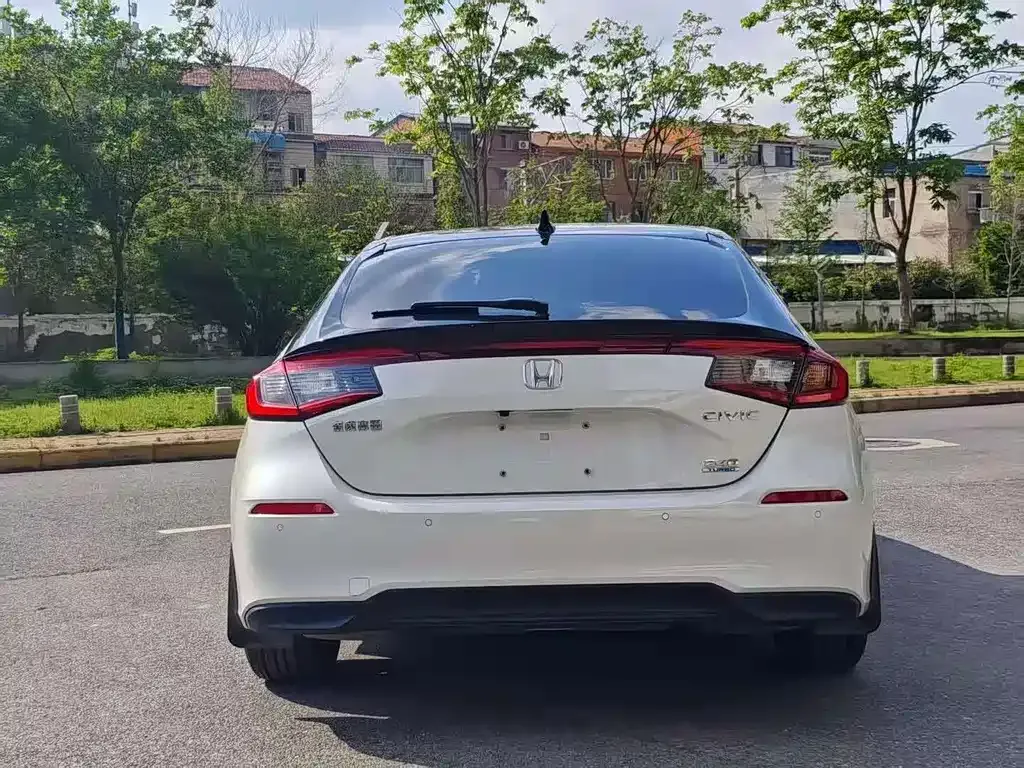 Honda Civic — фото 4