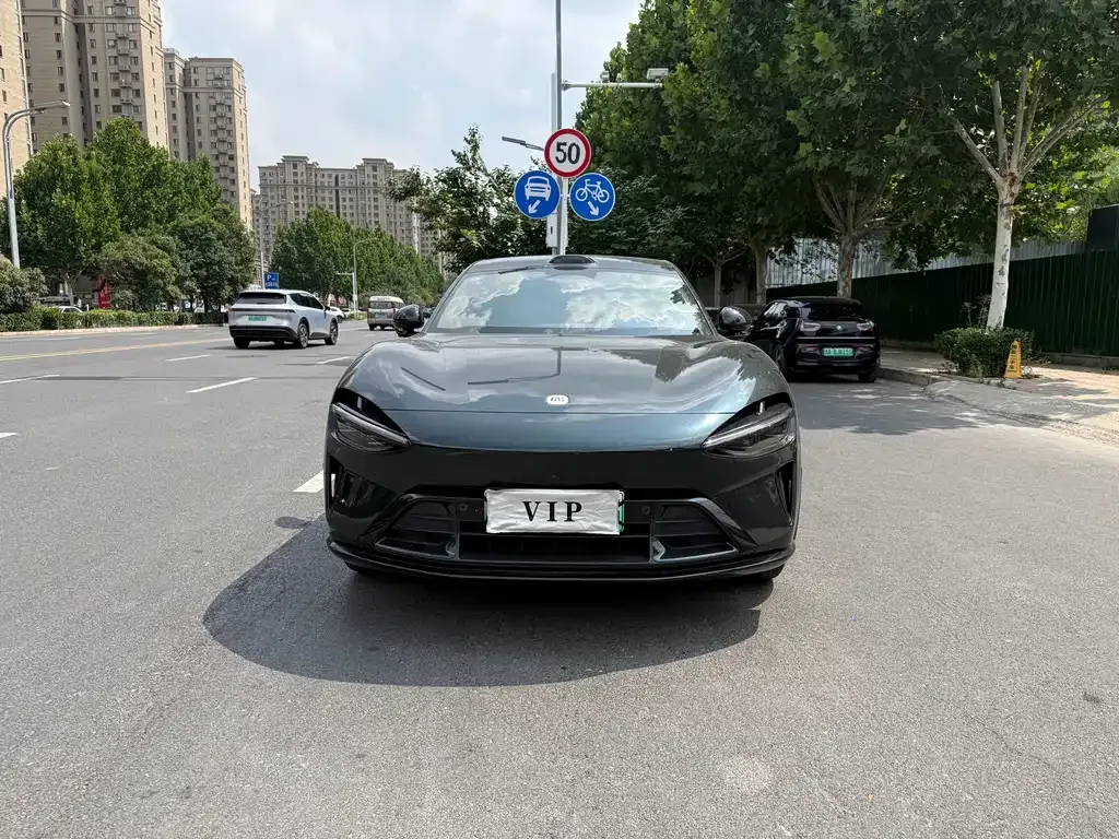 Xiaomi YU7 — фото 8