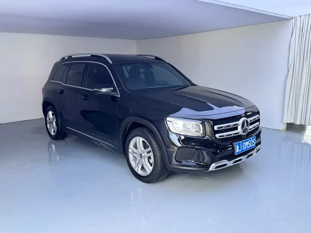 Mercedes-Benz GLB — фото 4