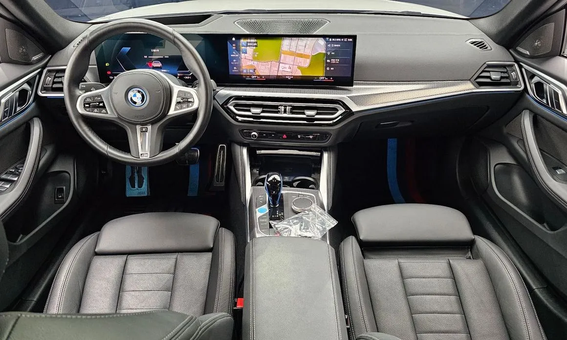 BMW i4 2022 из KR, фото 10