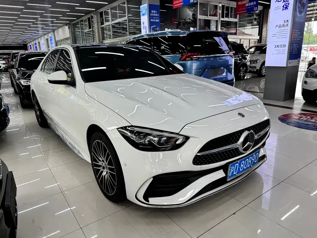 Mercedes-Benz C-Class — фото 1