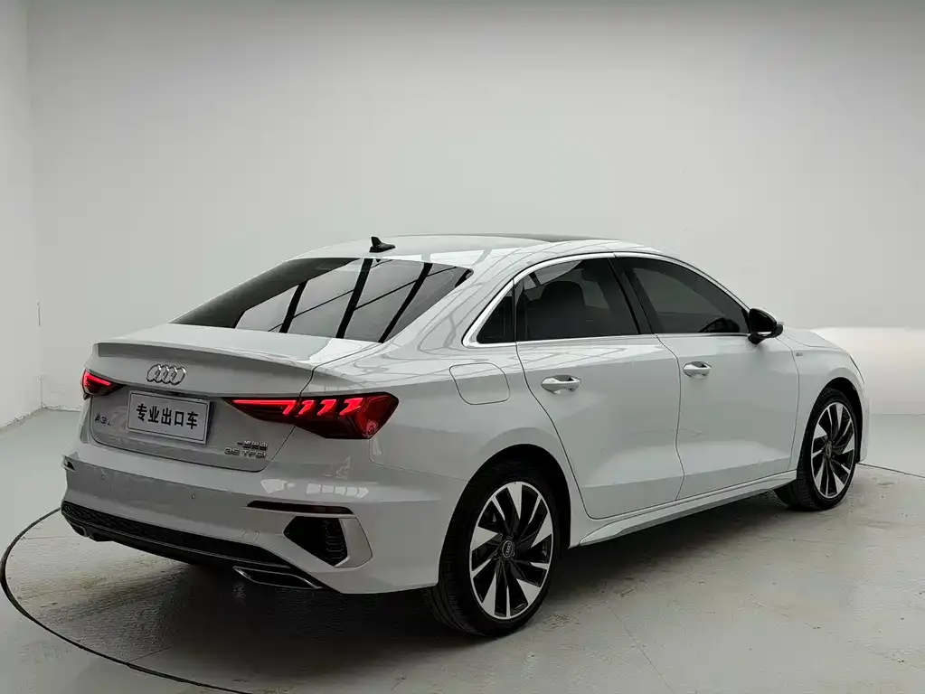Audi A3 — фото 4