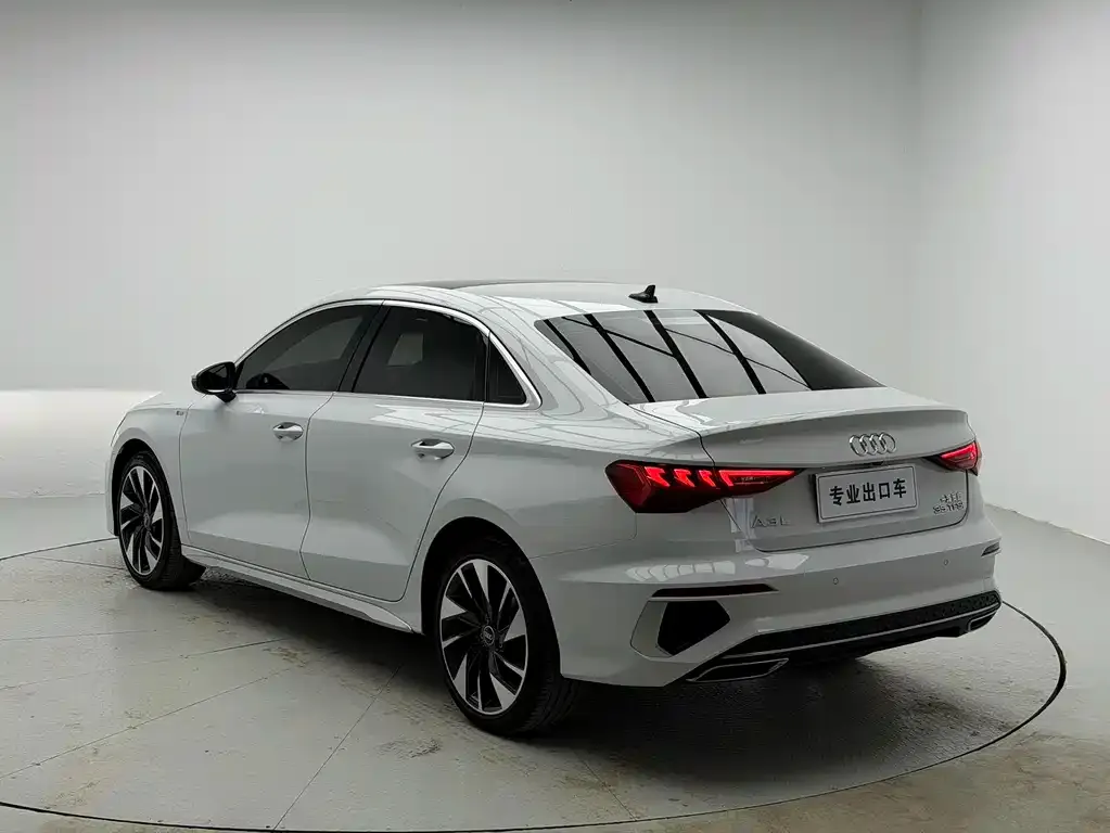 Audi A3 — фото 5