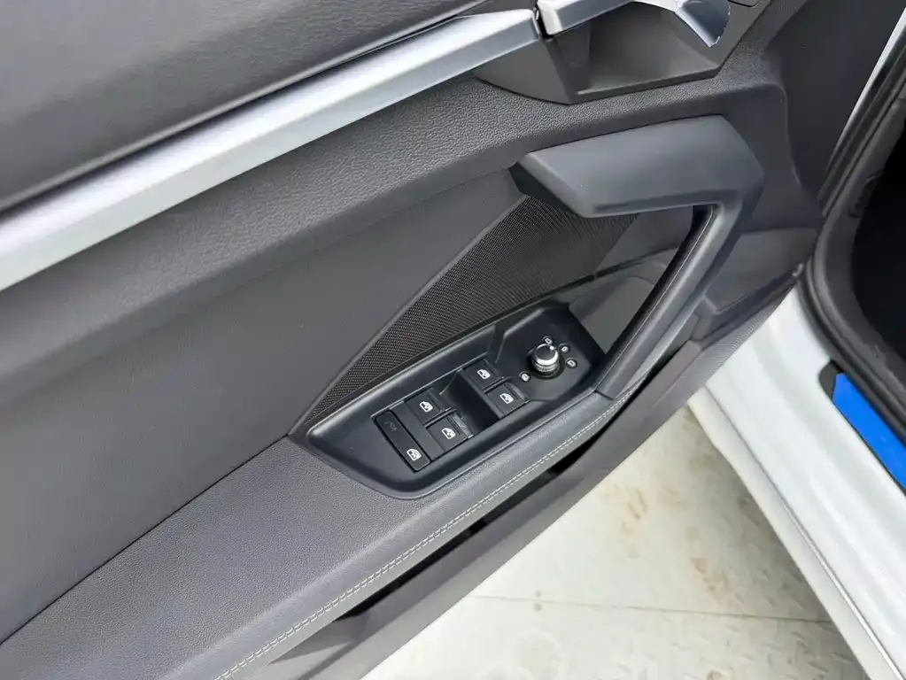 Audi A3 — фото 10