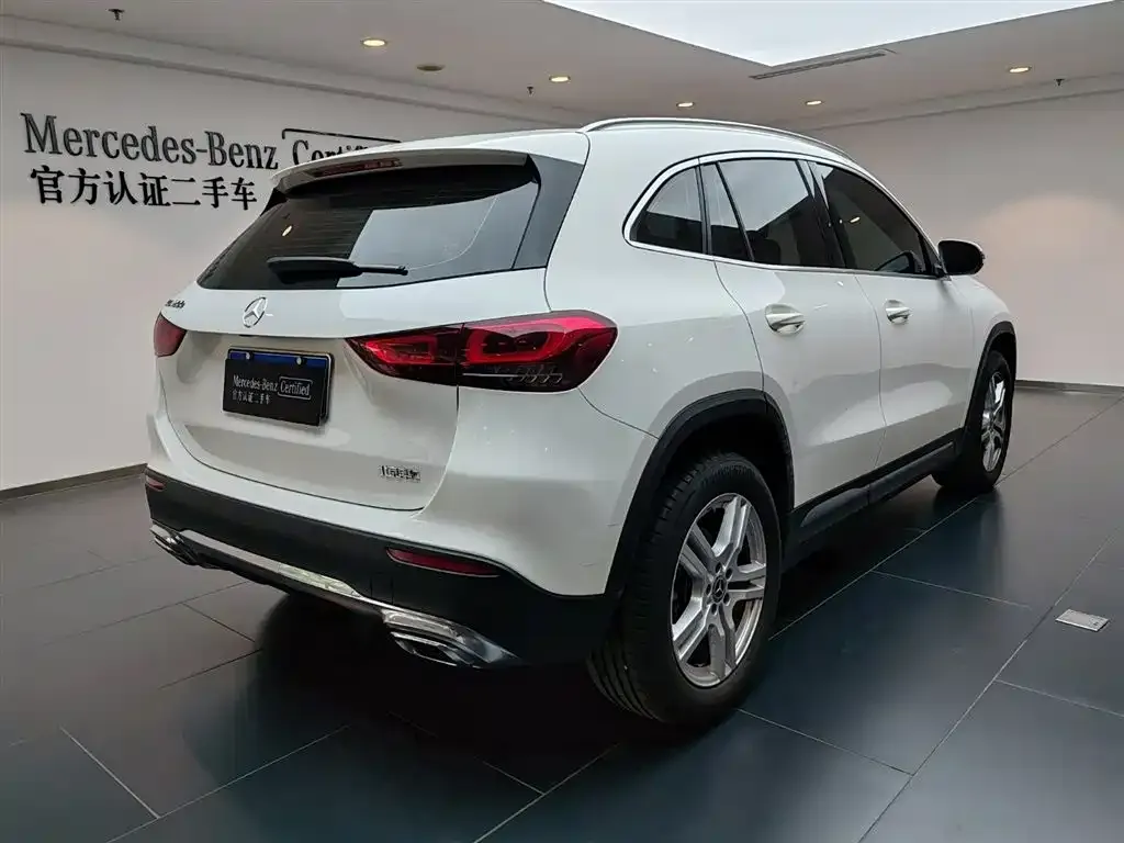 Mercedes-Benz GLA — фото 5