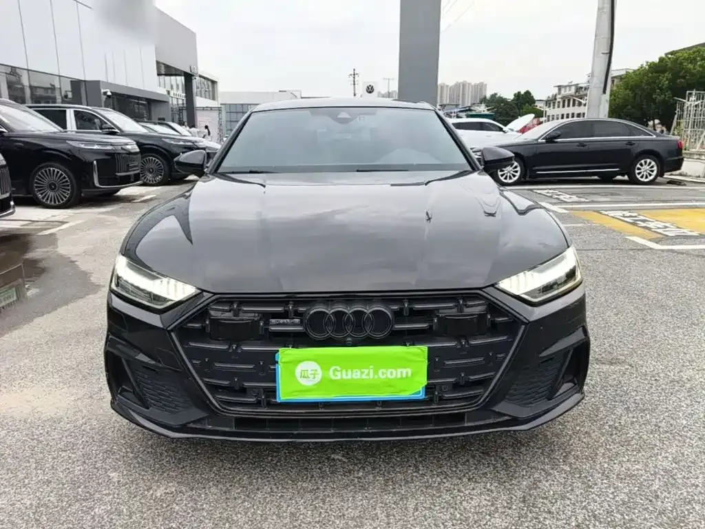 Audi A7L — фото 7
