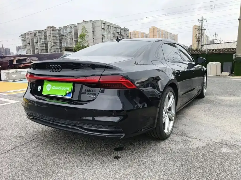 Audi A7L — фото 4