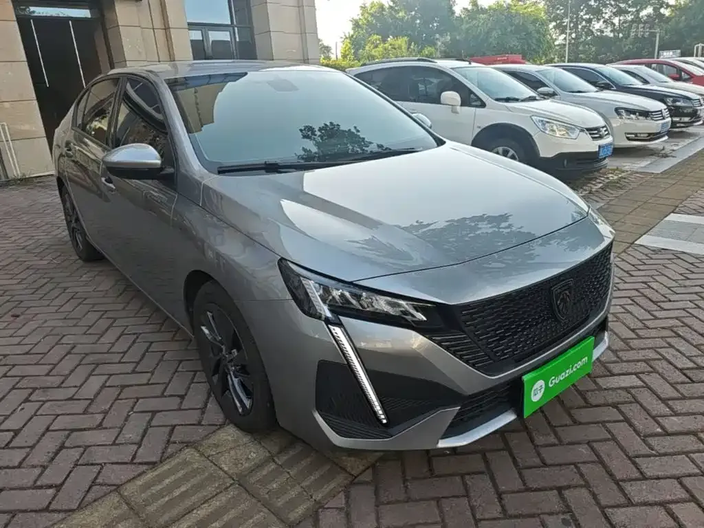 Peugeot 408 2025 из CN, фото 4