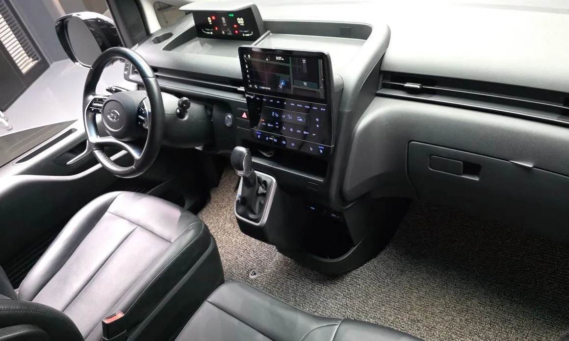 Hyundai Staria — фото 4