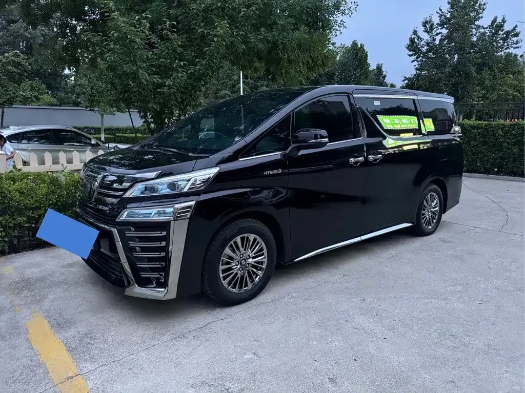Toyota Vellfire — фото 5
