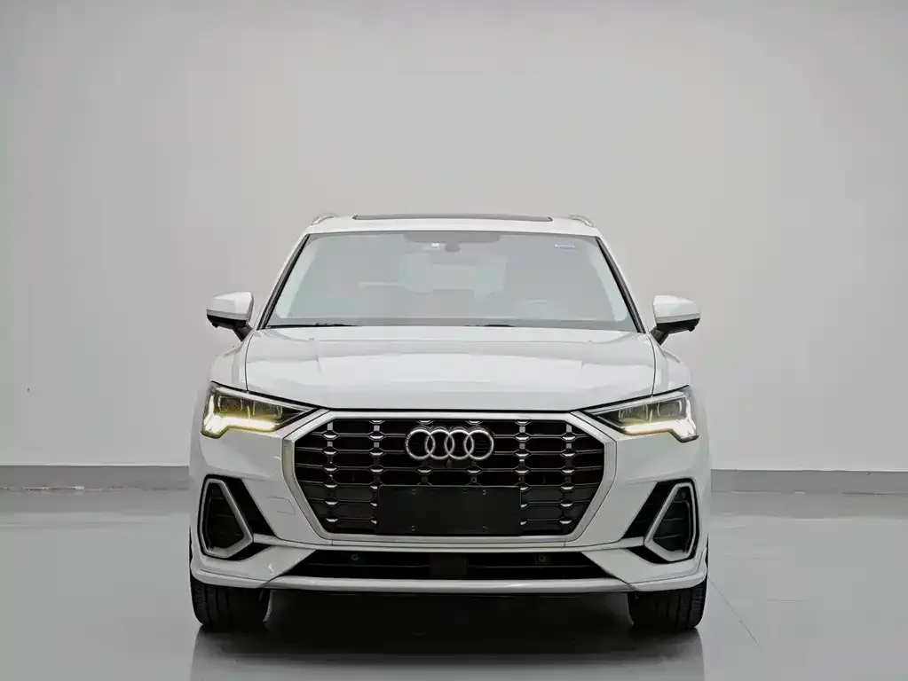 Audi Q3 — фото 5