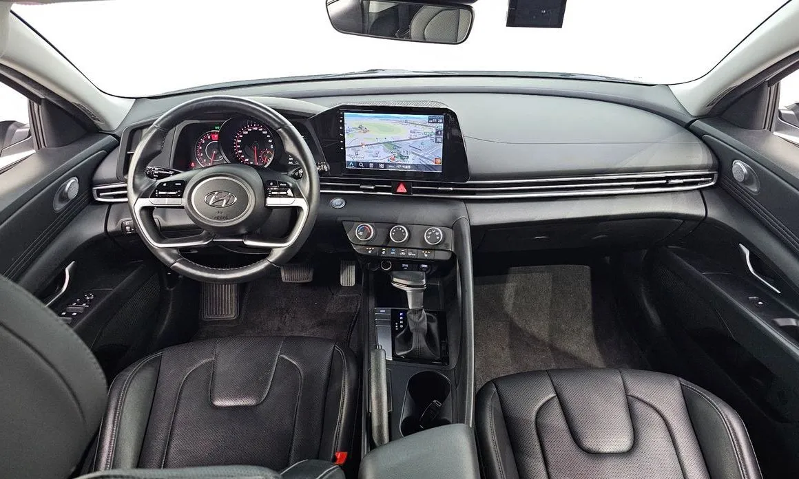 Hyundai AVANTE 2022 из KR, фото 3