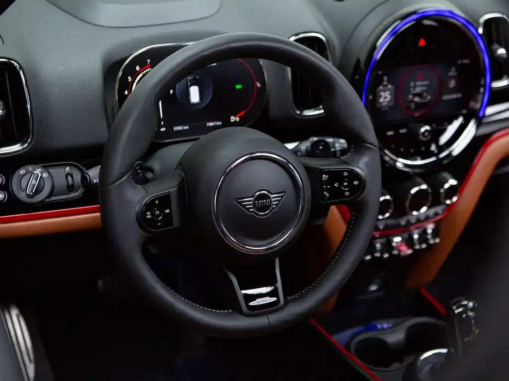 MINI Countryman JCW — фото 10