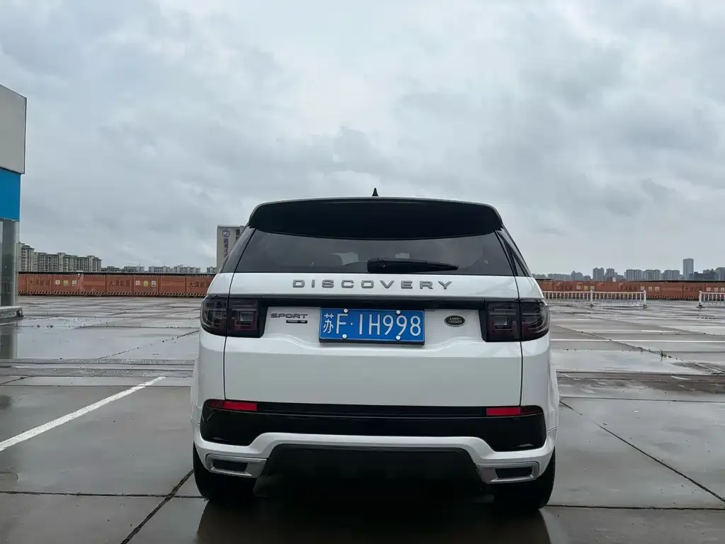 Land Rover Discovery Sport — фото 2